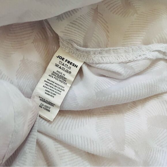 Joe Fresh Womens Top Shirt Button Down White Classic Leaf Longsleeve Casual XS N - Picture 3 of 3